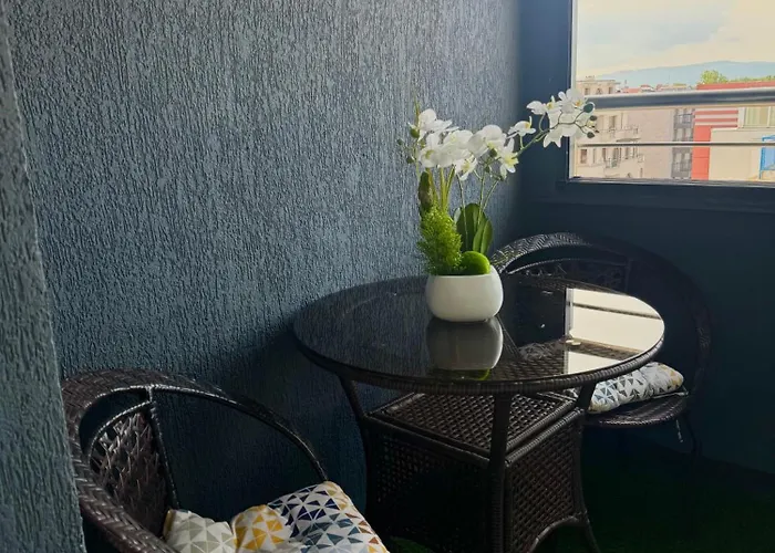 Bella - Complex Rainbow * Sunny Beach